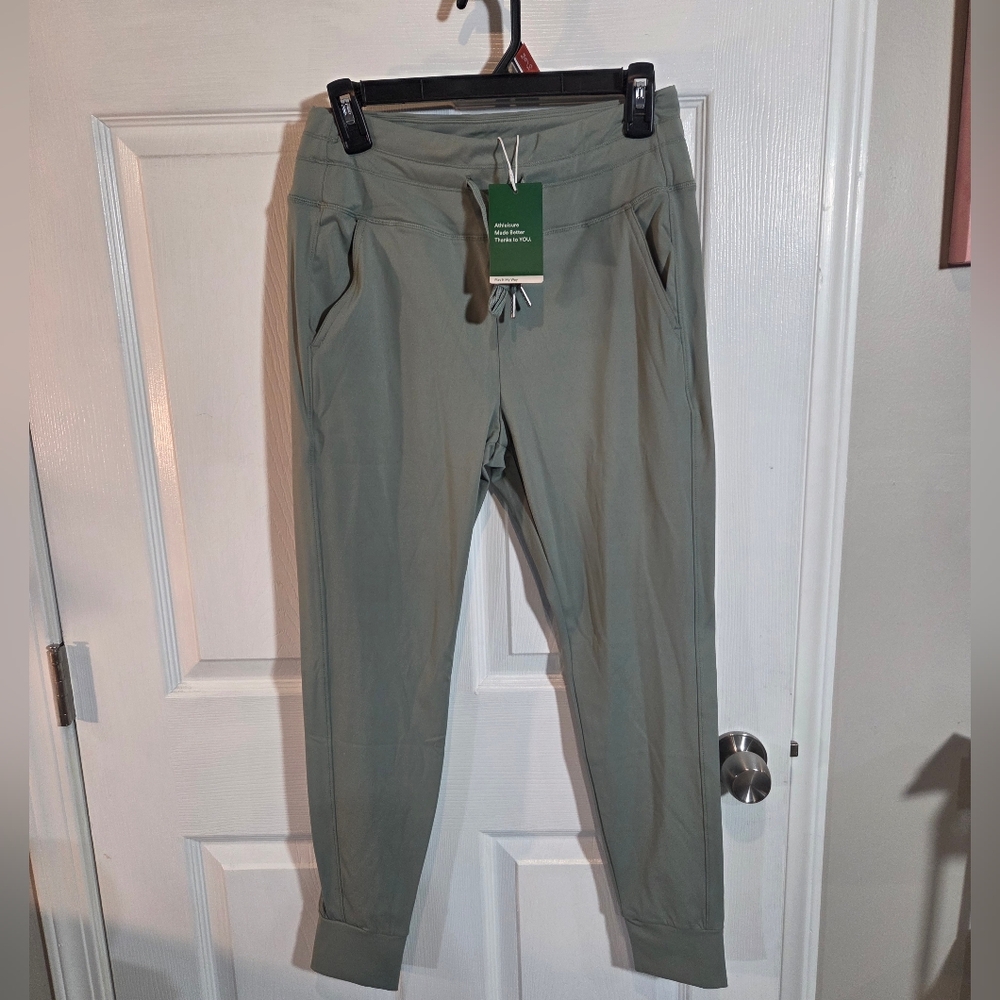 HALARA SoftlyZero™ Plush High Waisted Drawstring Pocket Plain Full Length Jogger - Picture 4 of 9